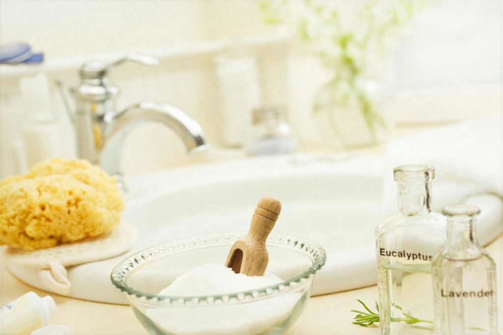 apple cider vinegar detoxifying bath